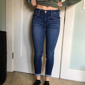 American Eagle Super Stretch Jeans!